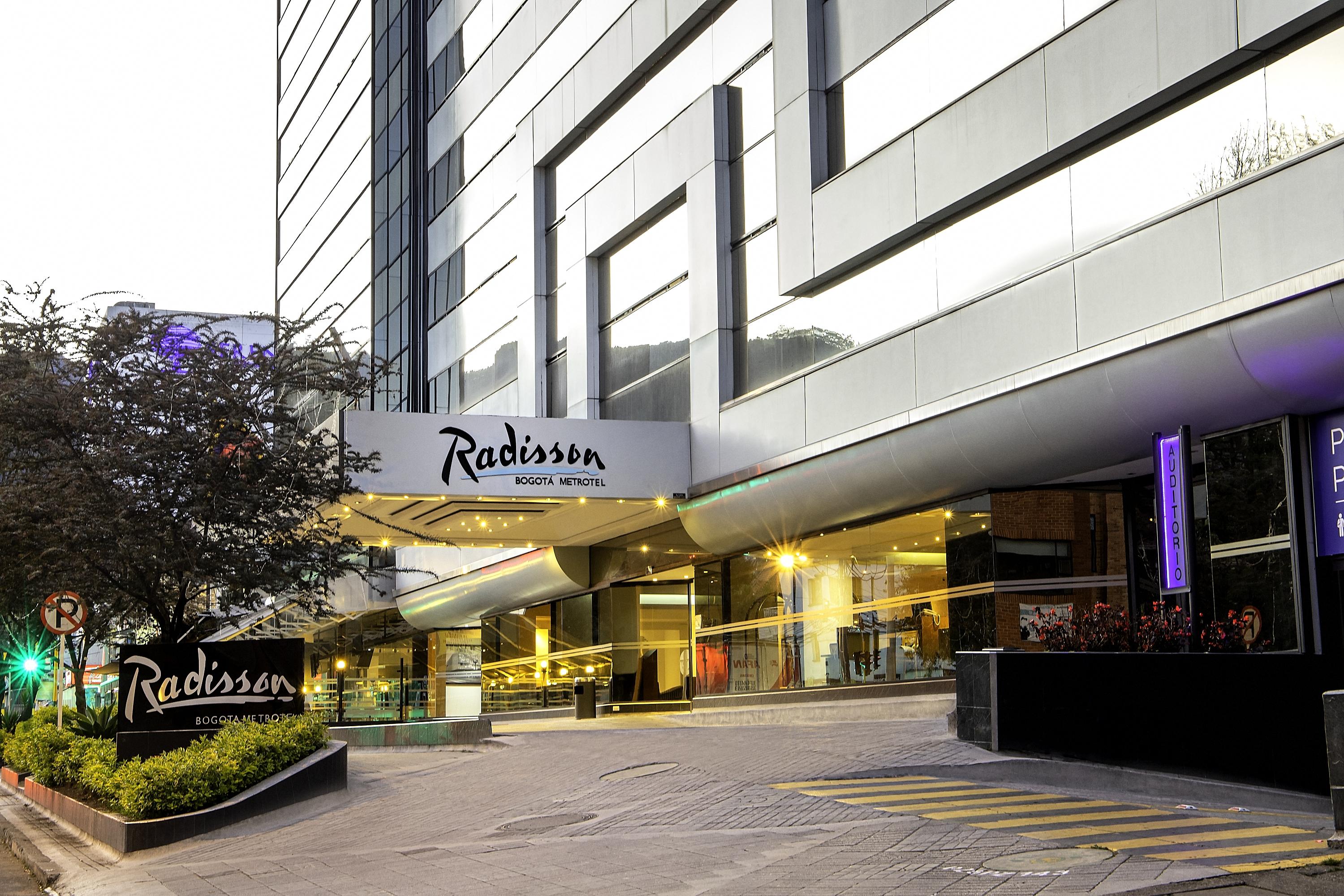 Radisson Bogota Metrotel Εξωτερικό φωτογραφία