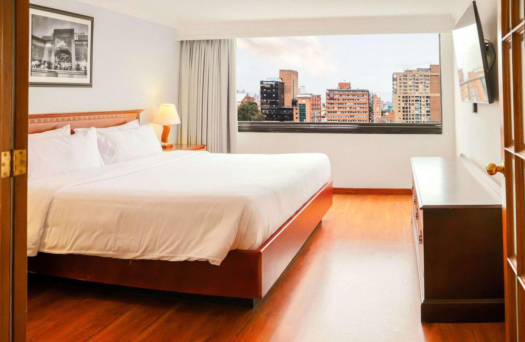 Radisson Bogota Metrotel Εξωτερικό φωτογραφία